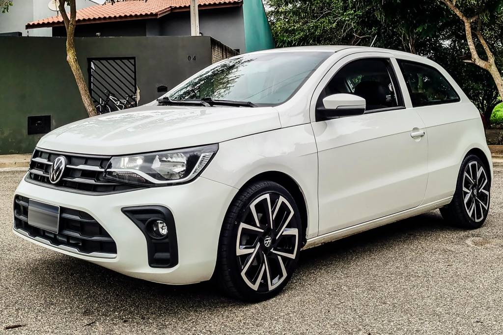 WhatsApp Image 2024-04-18 at 17.48.59 Volkswagen Gol com frente de Saveiro 2024