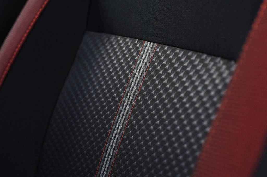 Novo Nissan Versa SR (5) Aspecto esportivado também se aplica ao interior