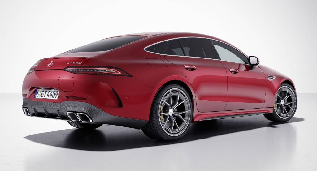 Mercedes-AMG GT 63 S E PERFORMANCE 4-Türer Coupé (Kraftstoffverbrauch gewichtet, kombiniert 8,7 l/100 km; Stromverbrauch gewichtet, kombiniert 12,7 kWh/100 km, CO2-Emissionen gewichtet, kombiniert 198 g/km[1]) / MANUFAKTUR patagonienrot metallic / 21