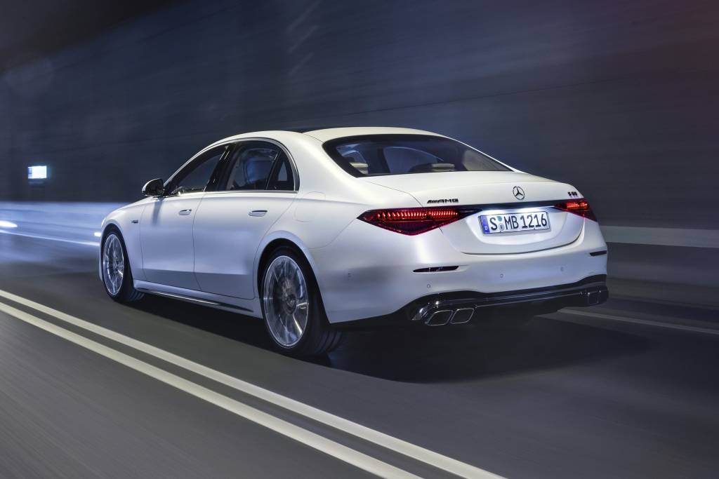 Der neue Mercedes-AMG S 63 E PERFORMANCE (2022), MANUFAKTUR kaschmirweiß magnoThe new Mercedes-AMG S 63 E PERFORMANCE (2022), MANUFAKTUR cashmere white magno Mercedes-AMG S63 E PERFORMANCE