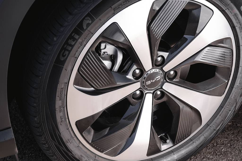 COMPARATIVO | haval h6 phev19 x SONG plus COMPARATIVO | haval h6 phev19 x SONG plus