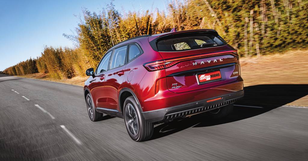 COMPARATIVO | haval h6 phev19 x SONG plus GWM Haval H6 PHEV19 e BYD Song Plus 2025 se enfrentam com baterias melhores
