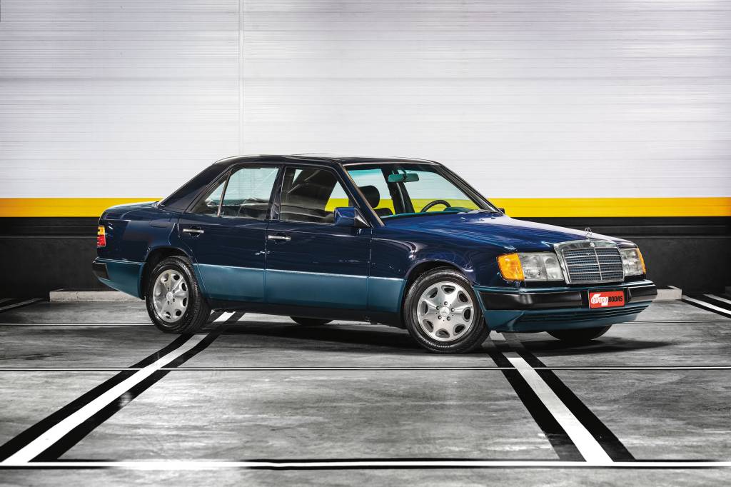 Mercedes-Benz W124 era indestrutível e evoluiu para o Classe E