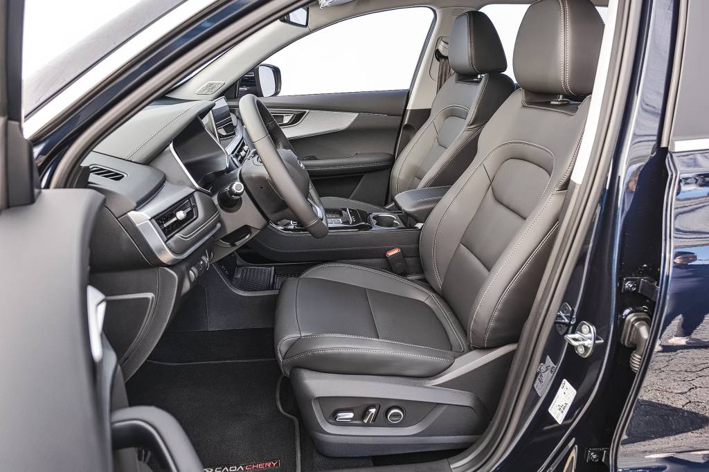Compara Corolla Cross x Tiggo 7 x Compass Compara Corolla Cross x Tiggo 7 x Compass