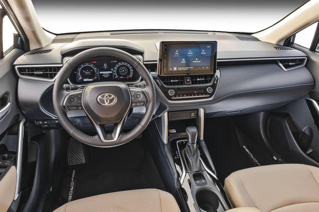 Compara Corolla Cross x Tiggo 7 x Compass Compara Corolla Cross x Tiggo 7 x Compass