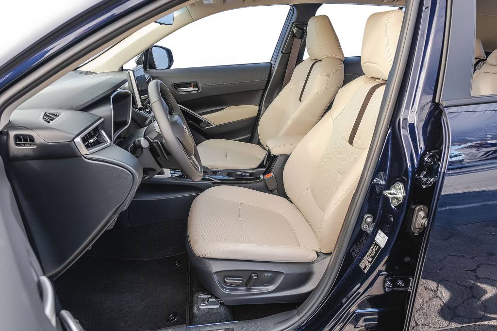 Compara Corolla Cross x Tiggo 7 x Compass Compara Corolla Cross x Tiggo 7 x Compass
