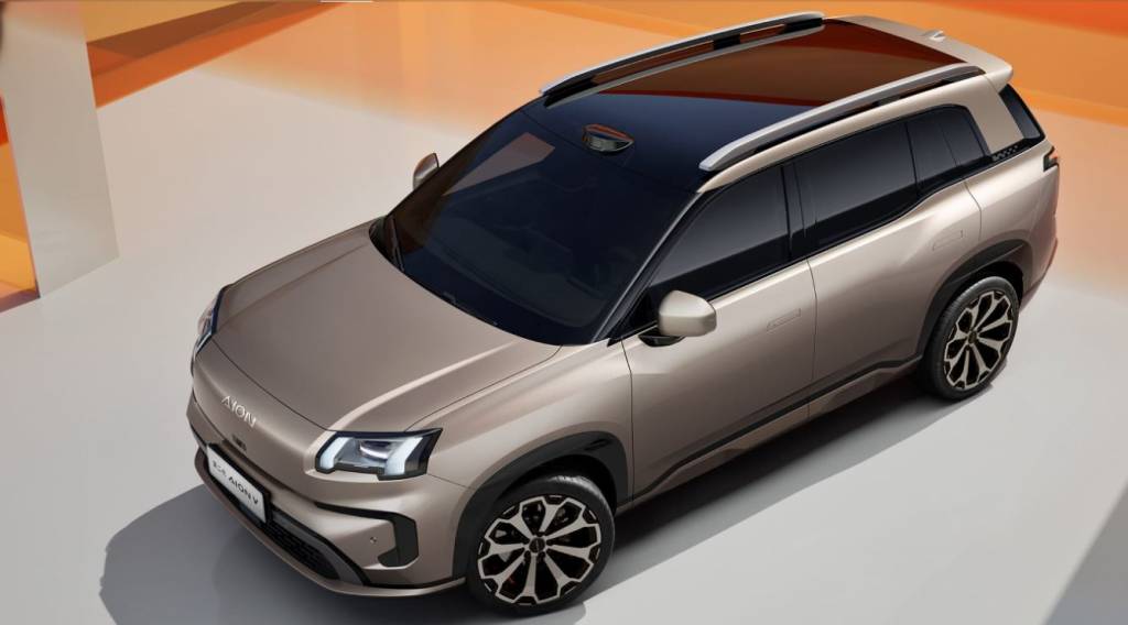5-12 GAC Aion V