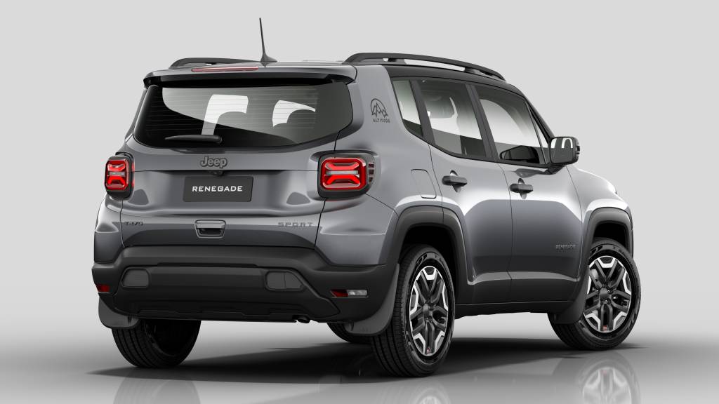 Altitude_View 05_Granite Crystal Jeep Renegade Altitude 2025