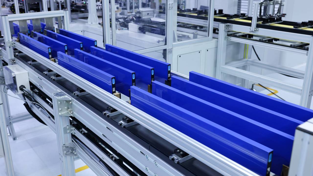 Nova bateria Blade da Geely: nome vêm do formato de lâmina das células