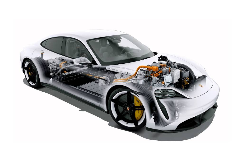 Como funciona um carro elétrico e o que saber antes de ter um