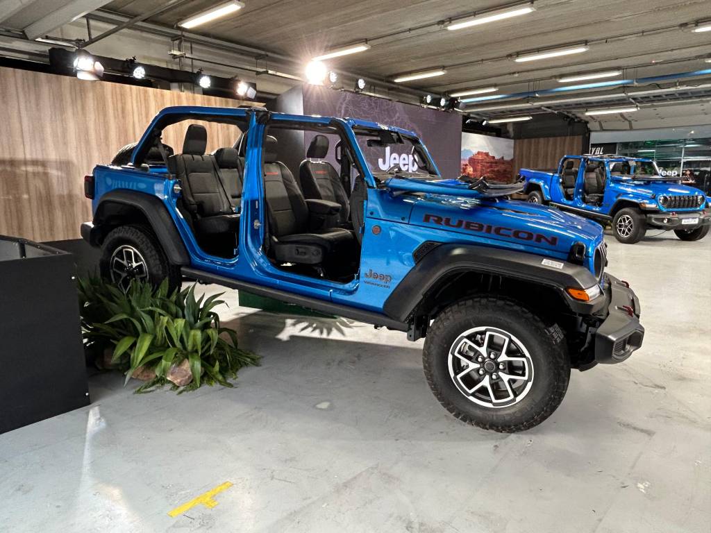Jeep Wrangler (2) Jeep Gladiator/Wrangler Rubicon