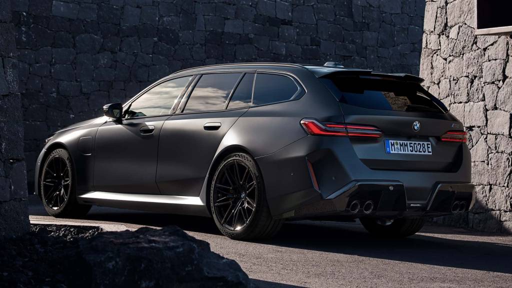 bmw_m5_touring-042 bmw_m5_touring-042