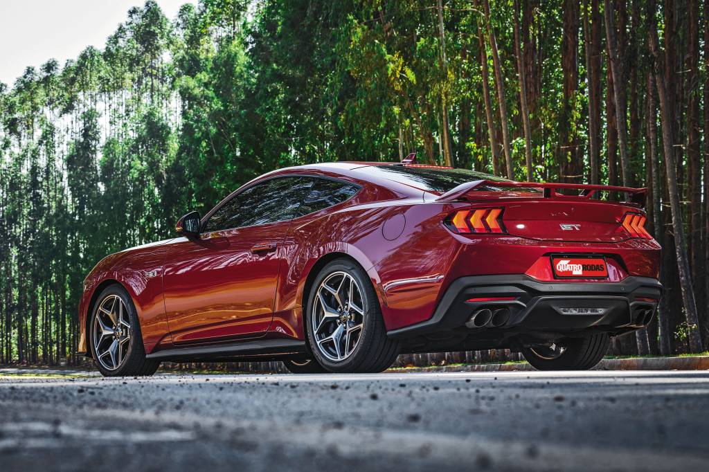 mustang Gt performance Ford Mustang GT Performance: colocamos à prova o último muscle car V8