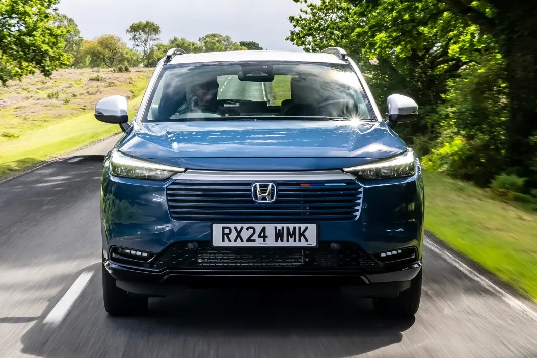Honda-HR-V-front-tracking_mgmuyn