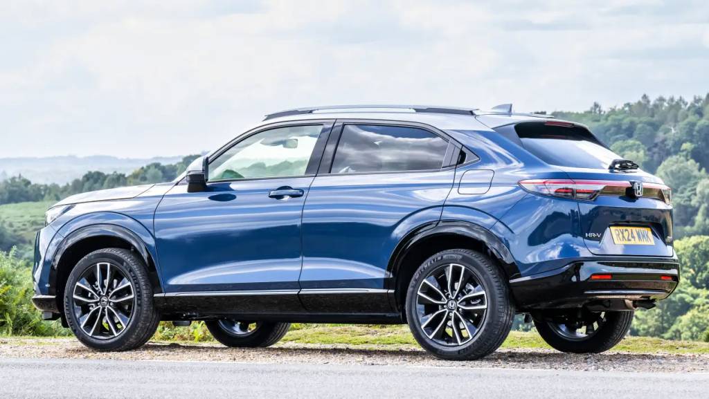 Honda-HR-V-rear-angled_wgqouf