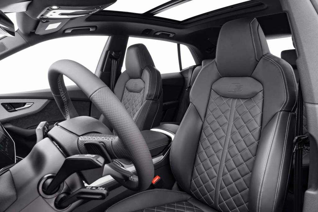 _LEO5473 Audi Q8 2025