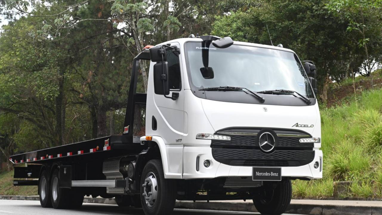 Mercedes-Benz Accelo 1417 6x2