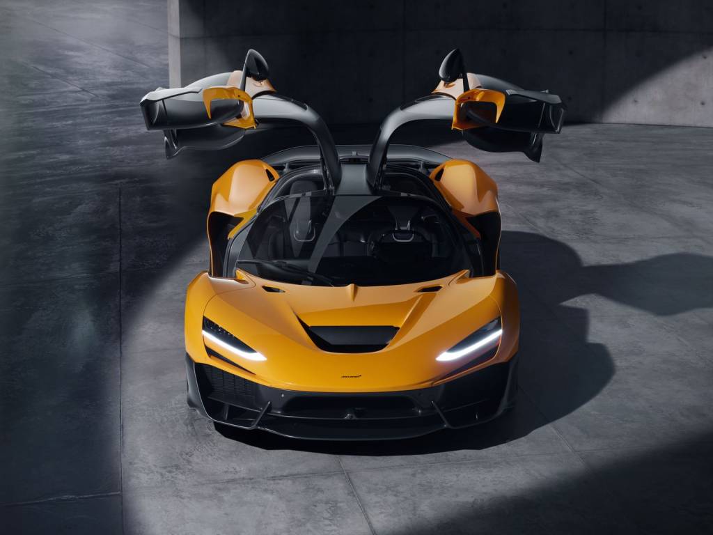McLaren W1 4 McLaren W1