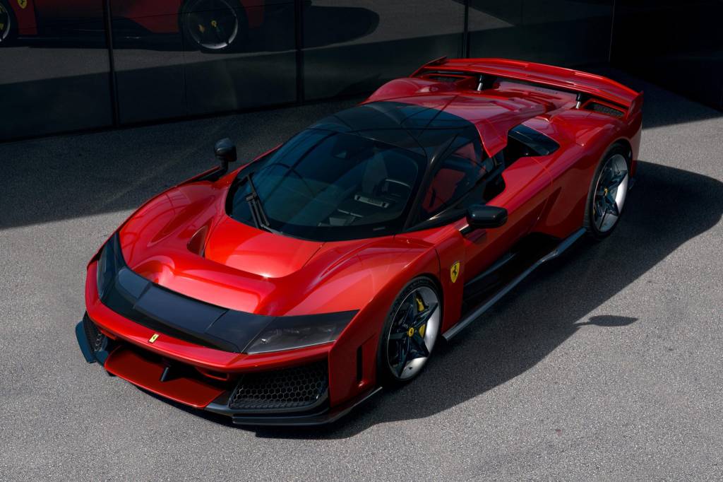 Ferrari F80 é sucessora de F40 e LaFerrari, e o carro mais potente da história da marca