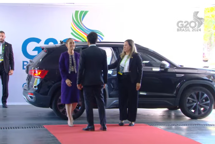 Volkswagen Taos usado por Claudia Sheinbaum Volkswagen Taos usado por Claudia Sheinbaum
