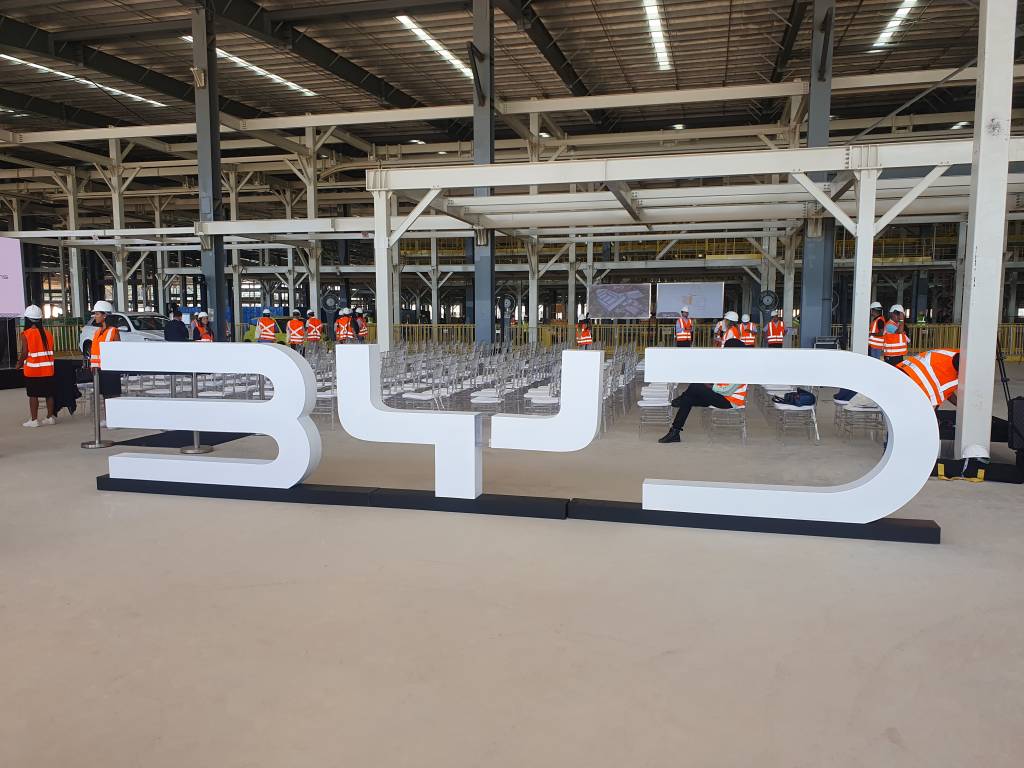 Governo suspende novos vistos de trabalho temporário para a BYD