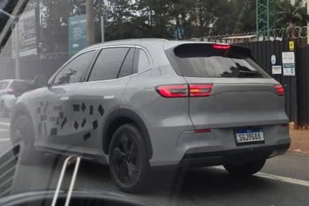 443079024 Geely Galaxy E5