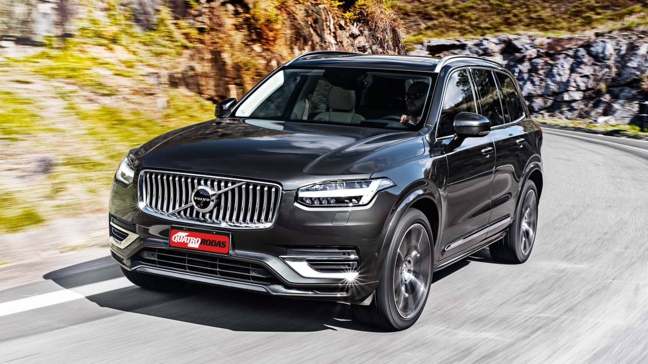 VOLVO XC90