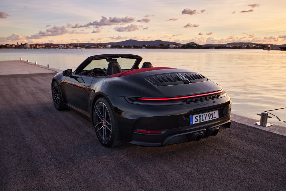 Porsche 911 GTS híbrido leve Porsche 911 GTS híbrido leve