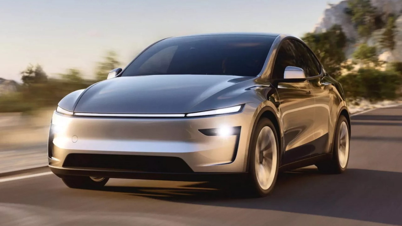 2025-Tesla-Model-Y-Juniper-1-2048x1152