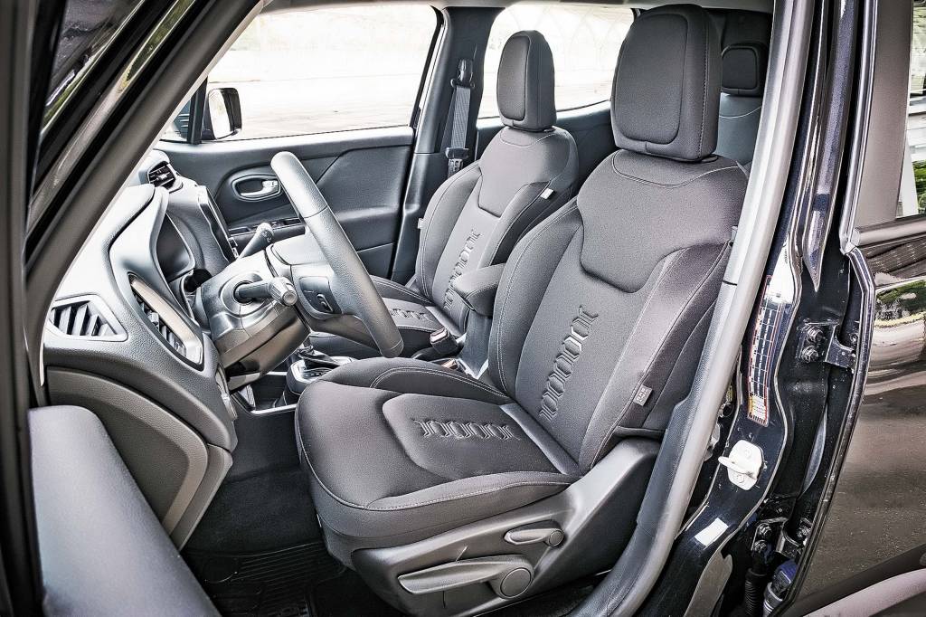 JEEP RENEGADE T270 JEEP RENEGADE T270