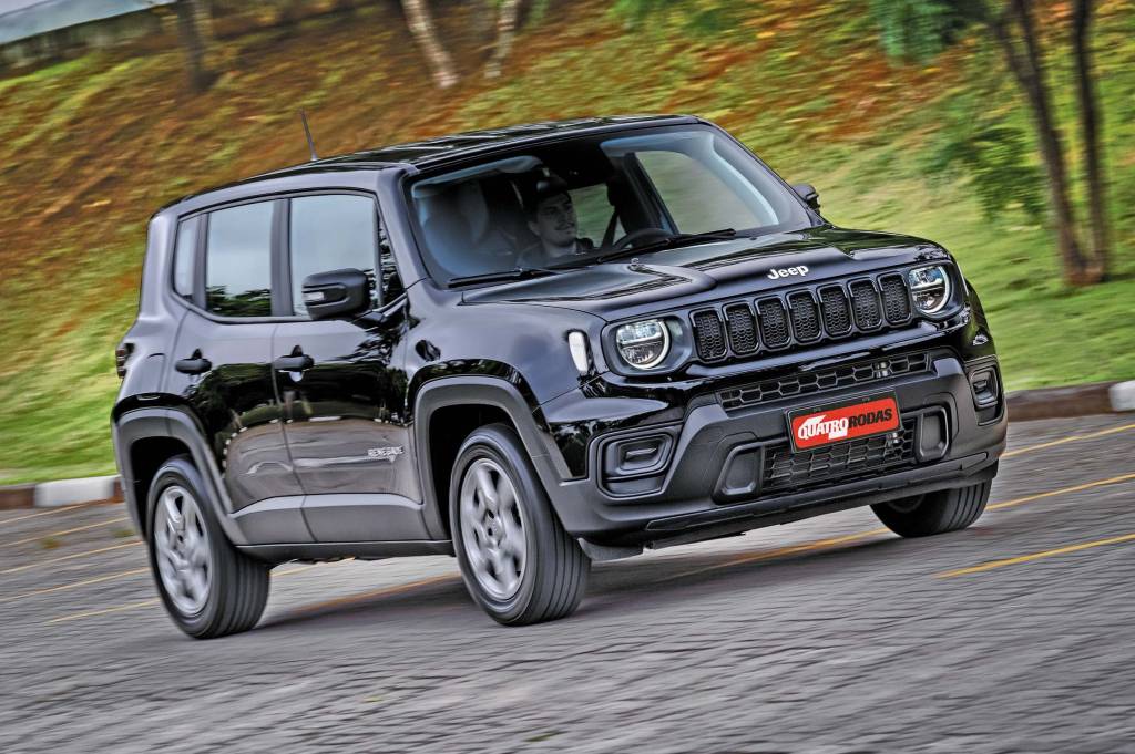 Jeep Renegade terá novo visual e sistema MHEV de 48V em 2026