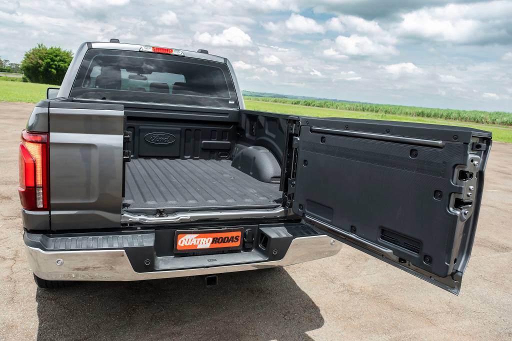 39_F150_2FLP7274 Ford F-150 Lariat