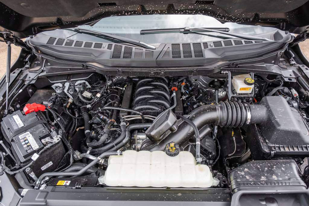 44_F150_2FLP7259 Ford F-150 Lariat