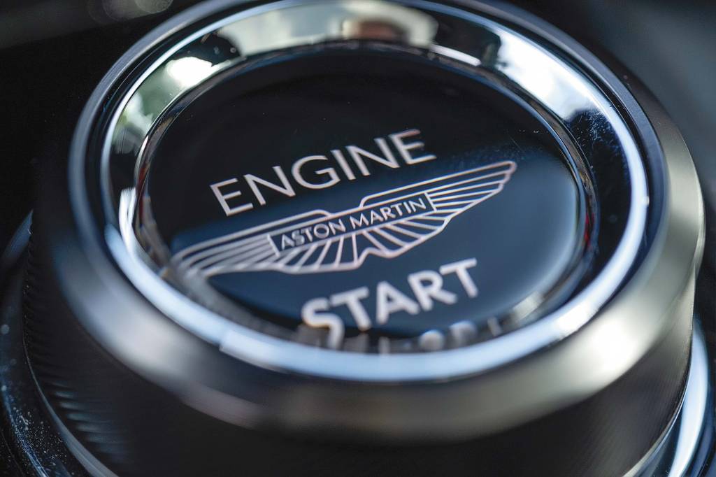 Aston Martin Vanquish Aston Martin Vanquish