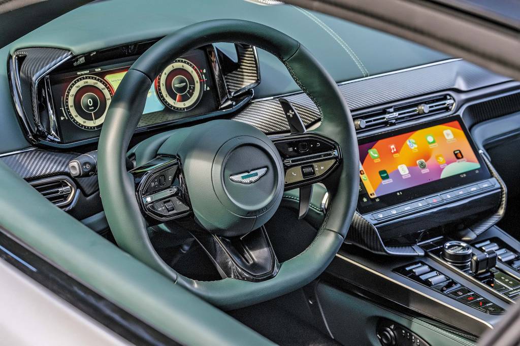 Aston Martin Vanquish Aston Martin Vanquish