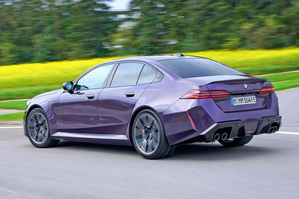 BMW M5 2025 BMW M5 2025
