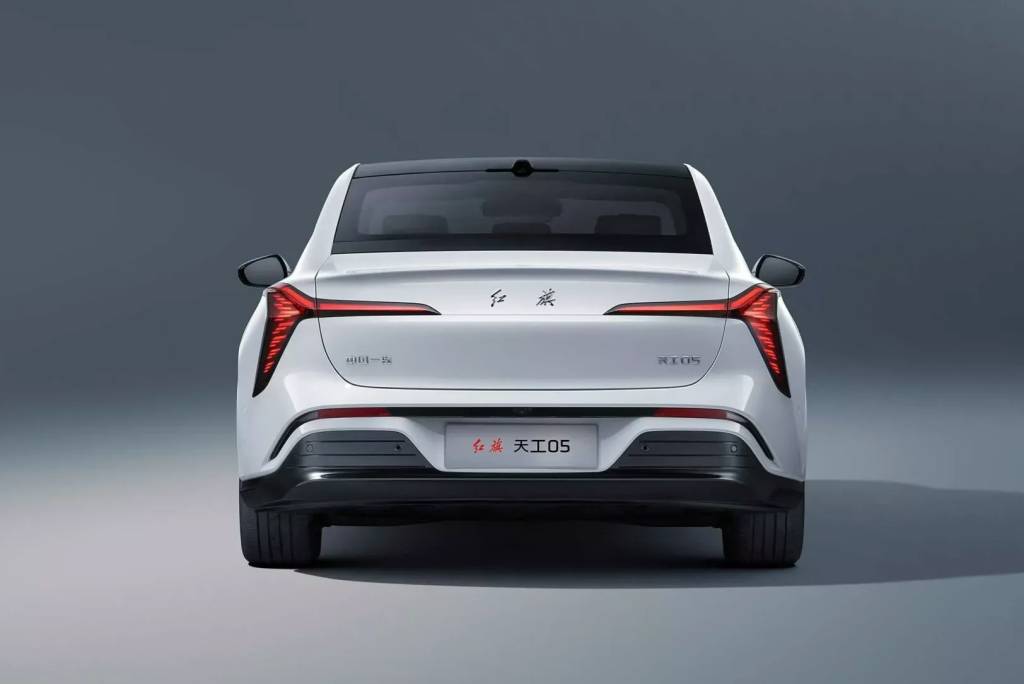 Hongqi-05-14-2048×1536 Hongqi Tiangong 05