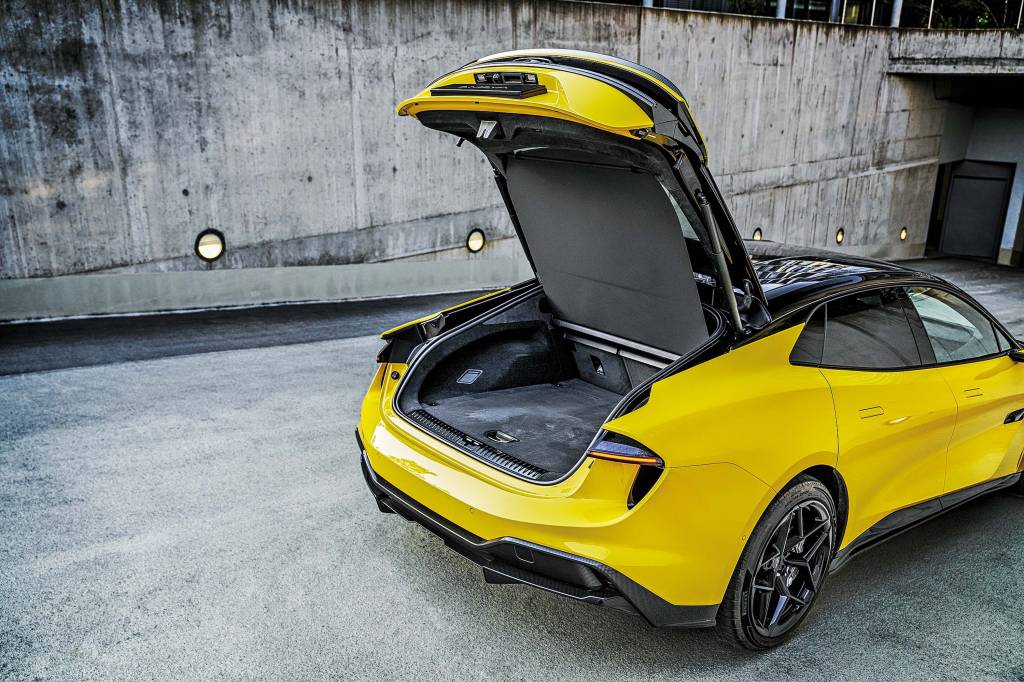 Lotus Emeya S Lotus Emeya S