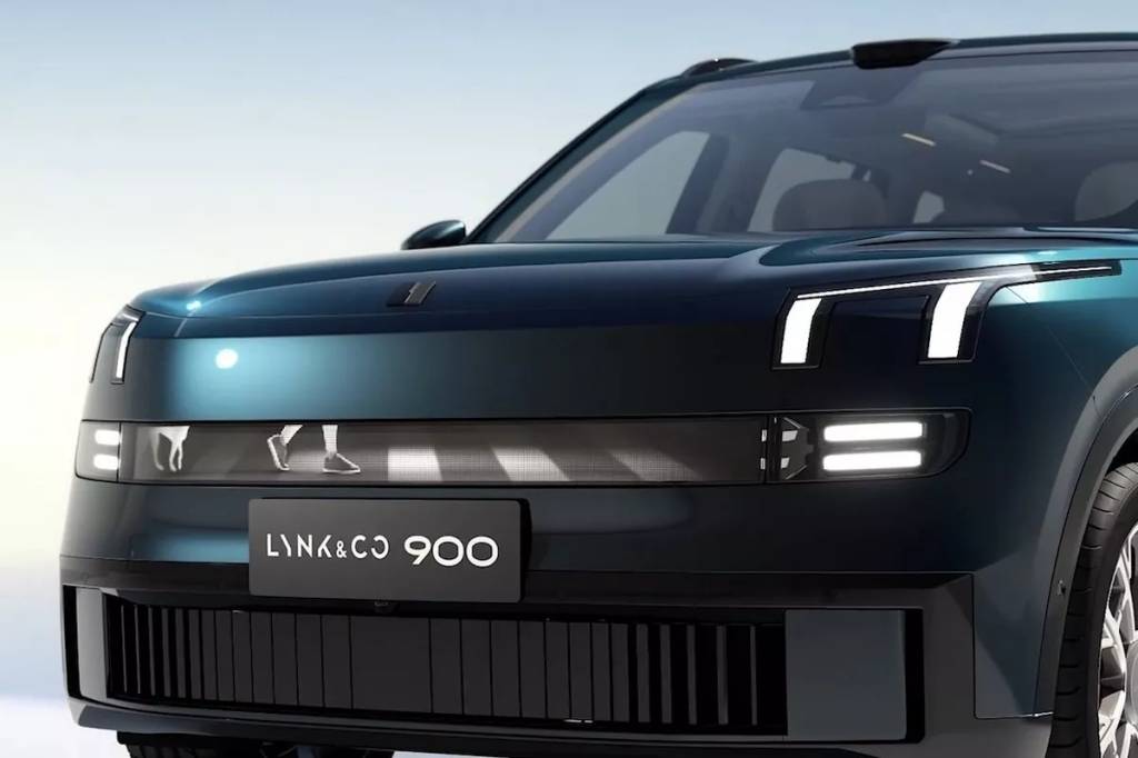 Lynk-Co-900-12 Lynk & Co 900
