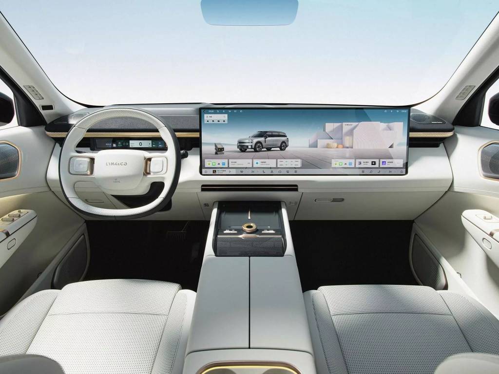 Lynk-Co-900-27-2048×1536 Lynk & Co 900
