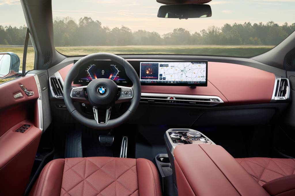 P90585339_highRes_the-new-bmw-ix-xdriv BMW iX xDrive60
