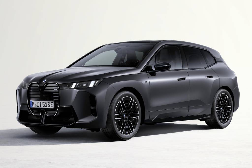 P90585348_highRes_the-new-bmw-ix-m70-x BMW iX M70 xDrive