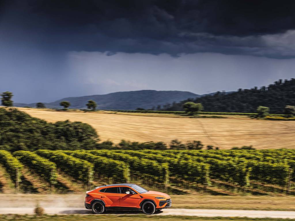 LAMBORGHINI URUS SE PHEV LAMBORGHINI URUS SE PHEV