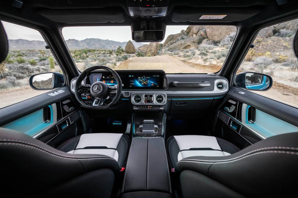 Der GELÄNDEWAGEN: Offroad. Unlimited. Established 1979.The GELÄNDEWAGEN: Off-road. Unlimited. Established in 1979. Mercedes-AMG G63