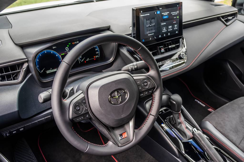 07_COROLLAGR_1FLP2780 Toyota Corolla GR-Sport 2025