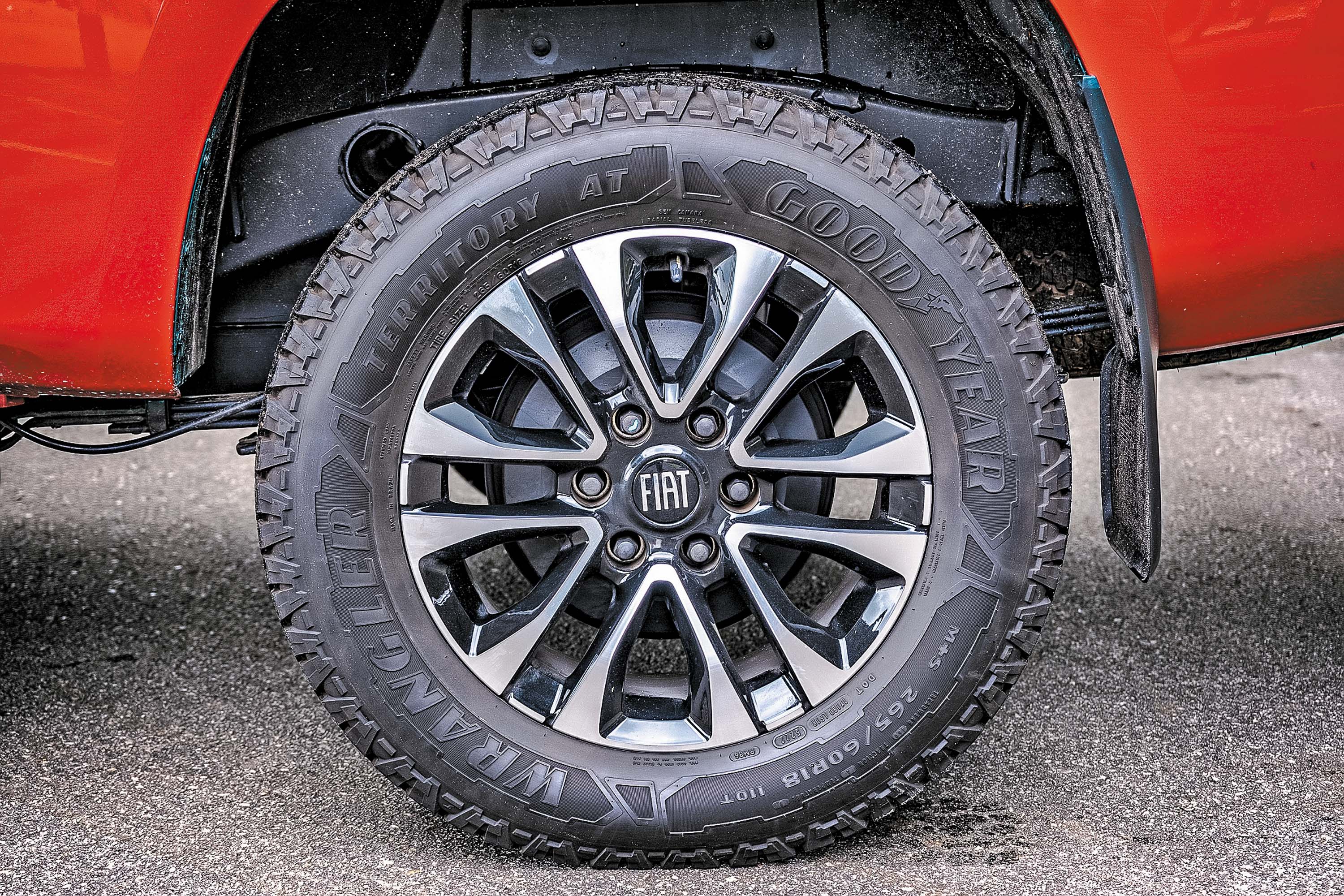 PICAPES M&Eacute;DIAS DIESEL