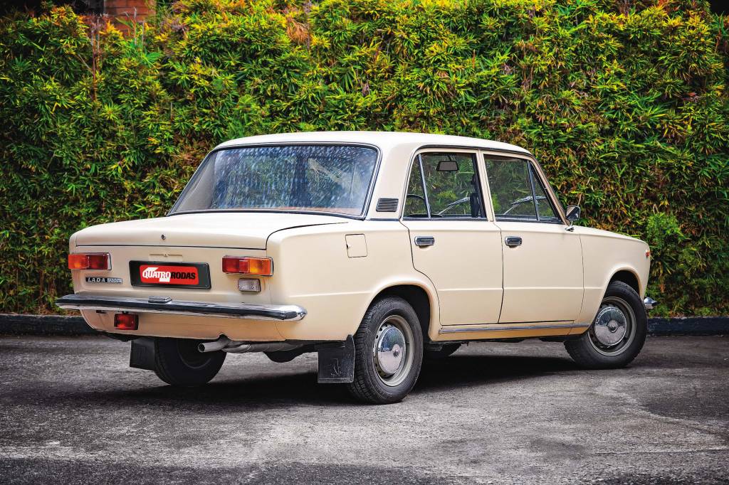 clássicos | ZHIGULI / VAZ-2101 / LADA CLASSIC clássicos | ZHIGULI / VAZ-2101 / LADA CLASSIC