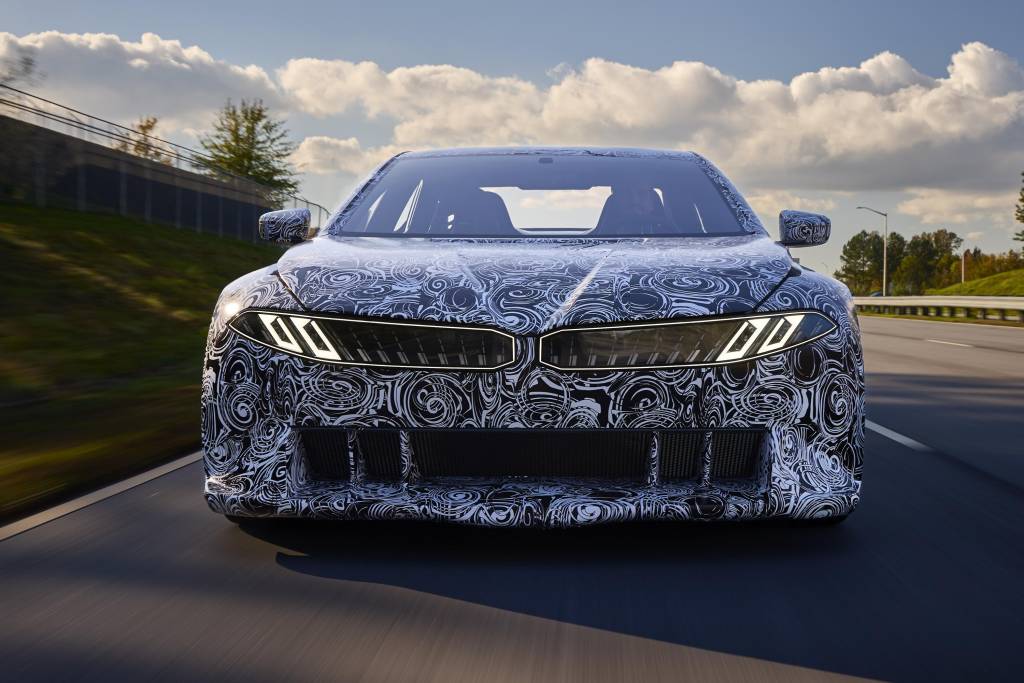 BMW Vision Driving Experience (3) BMW Vision Driving Experience (1)