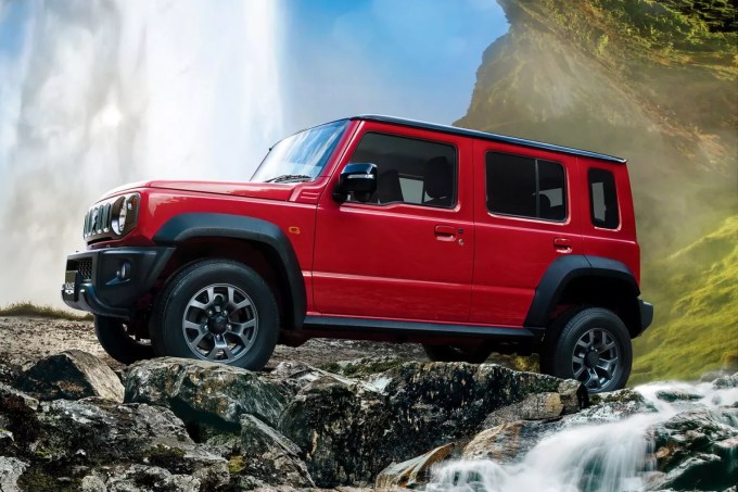 Suzuki-Jimny-Nomade-Japan-2-2048×1107
