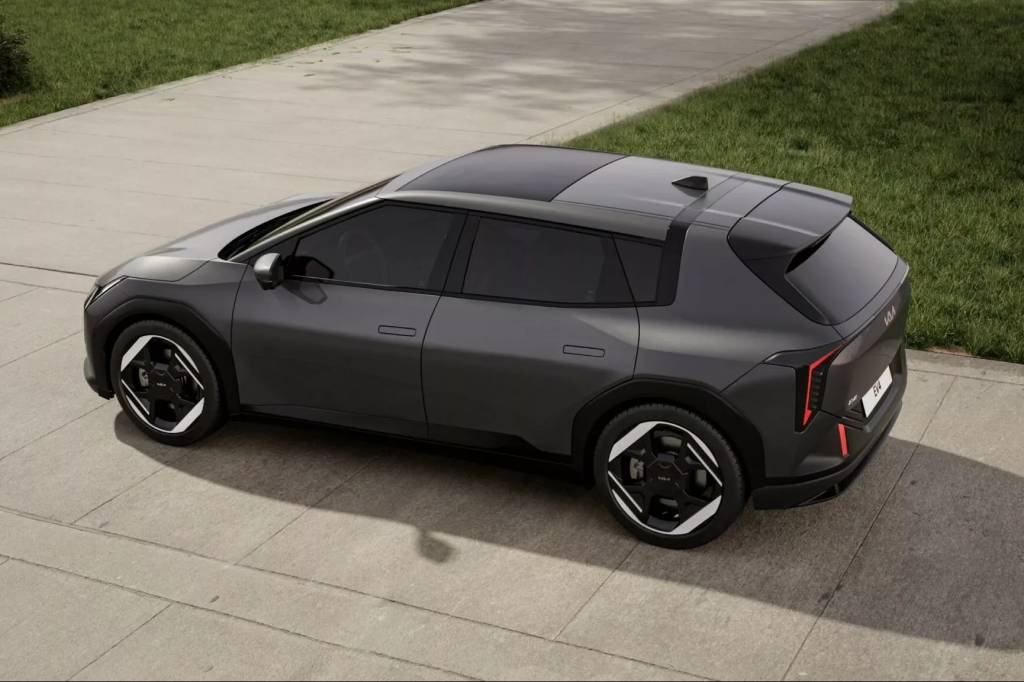 Kia EV4 hatch